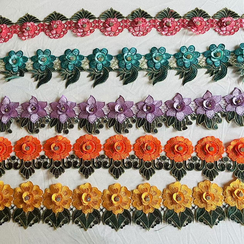 3D Multi-Color Beaded Flower Guipure Embroidery Lace: A Perfect Blanding av håndverk