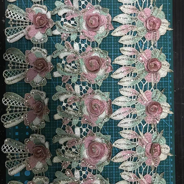 3D-blomster i polyester