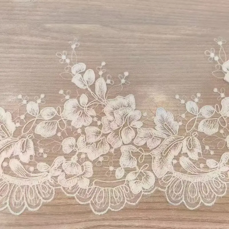 Customizable Fashionable And Exquisite Mesh Polyester Embroidered Lace For Women S Clothing