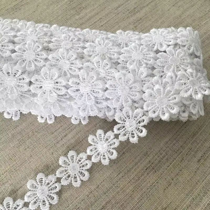 Customized White Milk Silk Embroidery Lace Vintage Chemical Lace For Wedding Dresses Shoes And Other Clothing Accessories