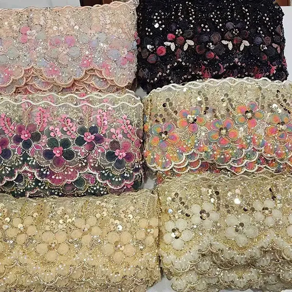 Flerfarget brodert blonder med 3D mesh blomsterbånd Perlerør strekkodebroderi blonder